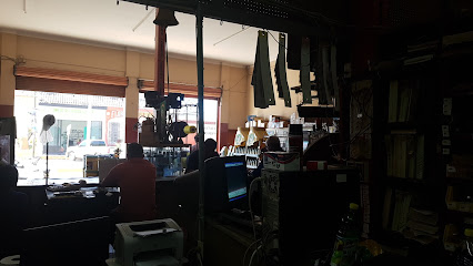 Dirección, horario, teléfono y opiniones de Auto Refacciones Rodriguez S.A. de C.V. en Santiago Ixcuintla