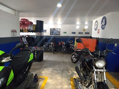 Dirección, horario, teléfono y opiniones de Centro de Servicio Italika Moto Fox en Acapulco
