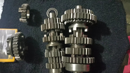 Dirección, horario, teléfono y opiniones de Jever Refacciones en Colima