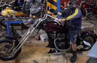 Dirección, horario, teléfono y opiniones de Motoservicio Gusridersgarage en Puebla