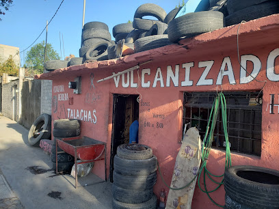 Dirección, horario, teléfono y opiniones de Vulcanizadora Herrera en El Pueblito