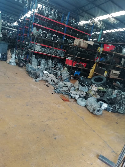 Dirección, horario, teléfono y opiniones de Autopartes 11 Cuartos en San Cristóbal de las Casas