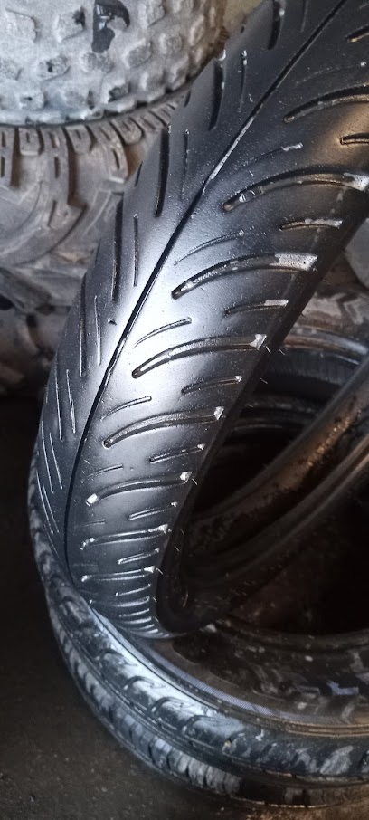 Dirección, horario, teléfono y opiniones de Desponchadora de Motocicletas Medina en Cd. Juárez