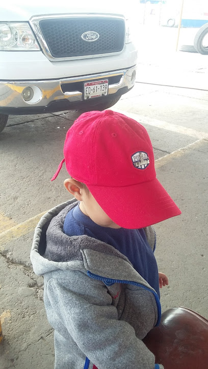 Dirección, horario, teléfono y opiniones de Llantera Reyes (Paseo Tecnologico) en Delicias