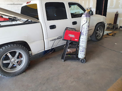 Dirección, horario, teléfono y opiniones de Mofles Jonnie en Delicias