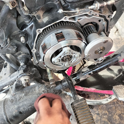 Dirección, horario, teléfono y opiniones de Moto Servicio El Güero en Tuxtla Gutiérrez