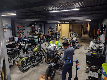 Dirección, horario, teléfono y opiniones de Moto/Cycling Workshop en San Cristóbal de las Casas