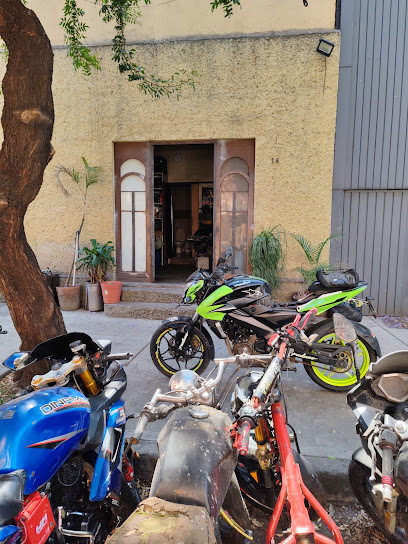 Dirección, horario, teléfono y opiniones de Taller Motos Oaxaca en Cuauhtémoc