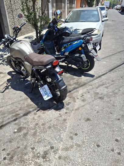 Dirección, horario, teléfono y opiniones de Taller de Motos Bmb Servicio A Domicilio en Venustiano Carranza