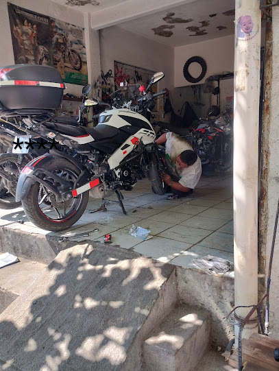 Dirección, horario, teléfono y opiniones de Taller de Motos El Teacher en Tuxtla Gutiérrez