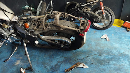 Dirección, horario, teléfono y opiniones de Taller de Motos Gera en Tlalpan