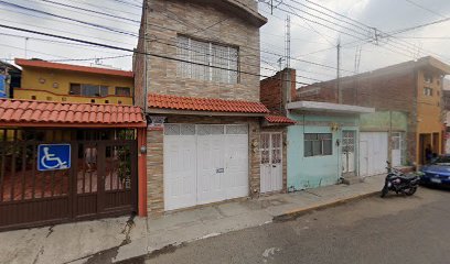 Dirección, horario, teléfono y opiniones de Accesorios Para Moto Alex Vica en Irapuato