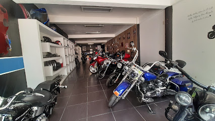 Dirección, horario, teléfono y opiniones de Excelencia Motors Leon en León