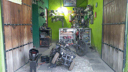 Dirección, horario, teléfono y opiniones de Moto Servicio y Refacciones El Viejito en Irapuato