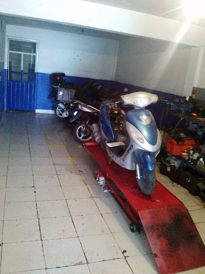 Dirección, horario, teléfono y opiniones de Motos Tultitlán Centro de Servicio Bajaj/Vento/Veloci/Tvs en Tultitlán