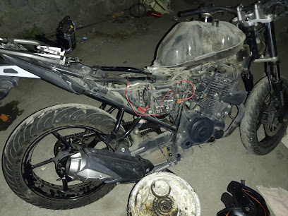 Dirección, horario, teléfono y opiniones de Taller de Motos Geardo's Alta y Baja Cilindrada en Toluca