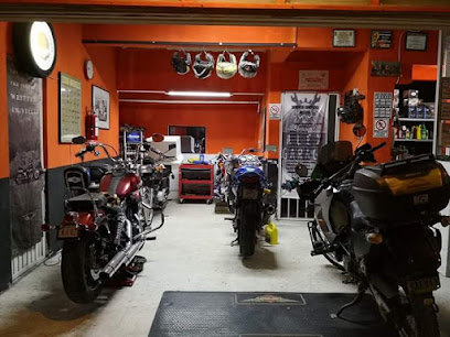 Dirección, horario, teléfono y opiniones de Alex Garage Taller de Motos Queretaro Moto Solutions en Querétaro