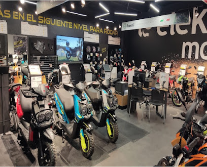 Dirección, horario, teléfono y opiniones de Elektra Motos en Uruapan