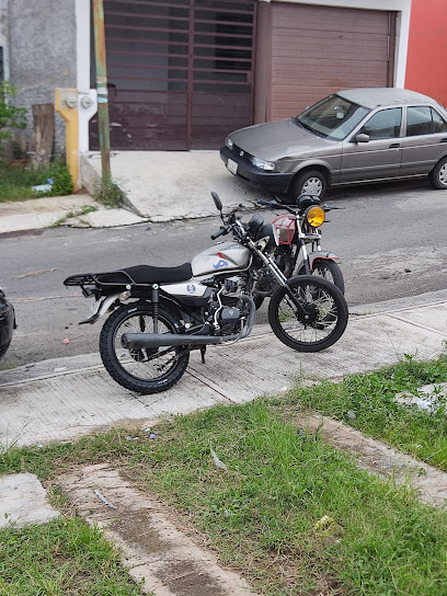 Dirección, horario, teléfono y opiniones de Moto Tuning RZ en Tepic