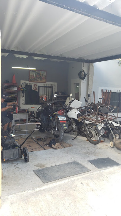 Dirección, horario, teléfono y opiniones de Motoservicio Chiquilin en Mérida