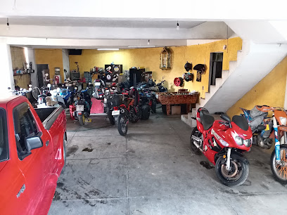 Dirección, horario, teléfono y opiniones de Refaccionaria, Taller, Motogrua 24 Hrs Creando Bikers Motos en Tlalpan