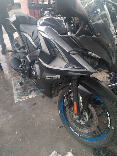 Dirección, horario, teléfono y opiniones de Taller de Motos El Michi ‍ en Mérida