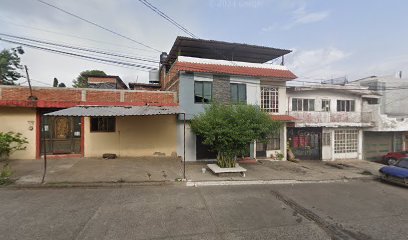 Dirección, horario, teléfono y opiniones de Crizcustomrefaccionesmoto en Uruapan