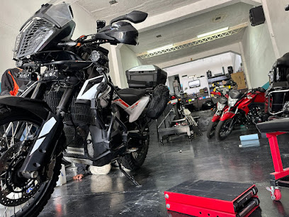 Dirección, horario, teléfono y opiniones de Estación Biker en Querétaro