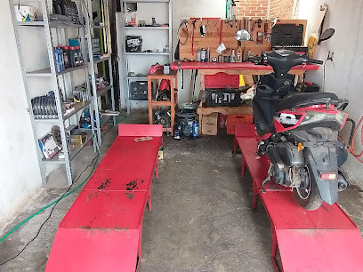 Dirección, horario, teléfono y opiniones de Moto Bulma, Refaccionaria y Taller de Motos en Uruapan
