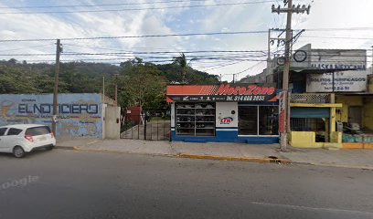 Dirección, horario, teléfono y opiniones de Refaccionaria Moto Soon Joyas en Manzanillo