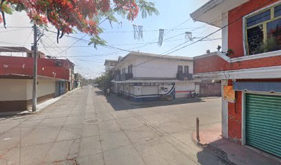 Dirección, horario, teléfono y opiniones de Taller de Motos Dante en Uruapan