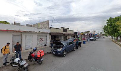Dirección, horario, teléfono y opiniones de Taller de Motos Tf Felipe Garage en Torreón